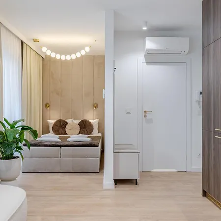 Igielna Prestige M1 * Βρότσλαβ